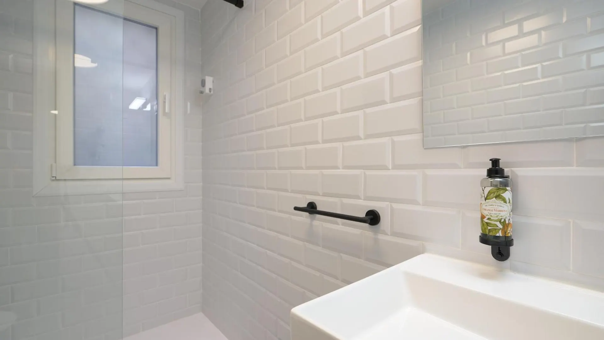 San Vicente 43, By Homing U Apartment Seville